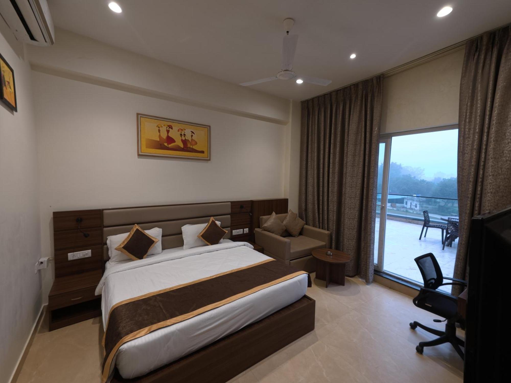 Neelam Orchid Hotel Kanpur Eksteriør billede